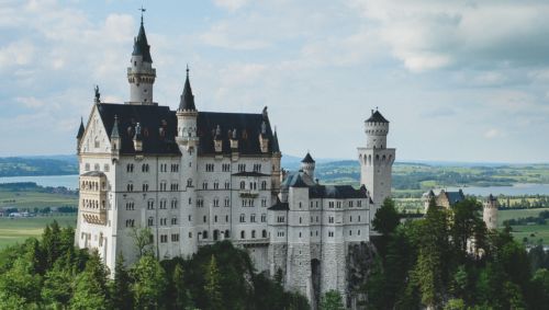 Introductory German I | April 13 - June 3